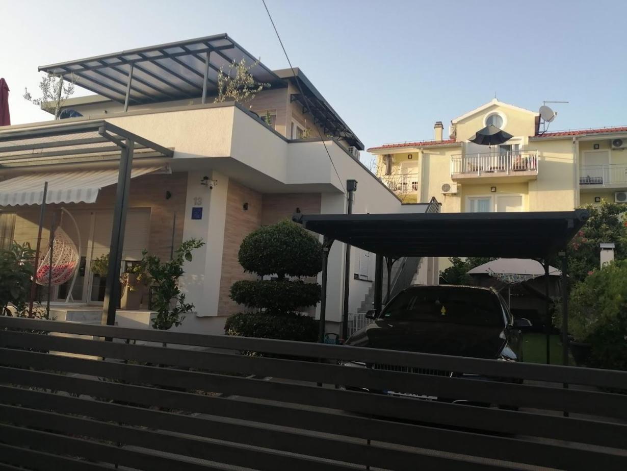 Holiday Home Slavica, Prizemlje Objekta Vodice Exteriér fotografie